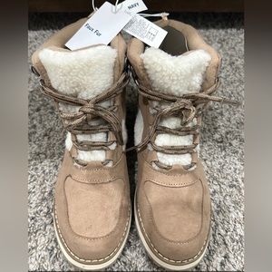 Women’s winter boots
